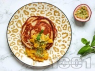 Екзотични бананови палачинки с бадемово брашно и сос с манго и маракуя